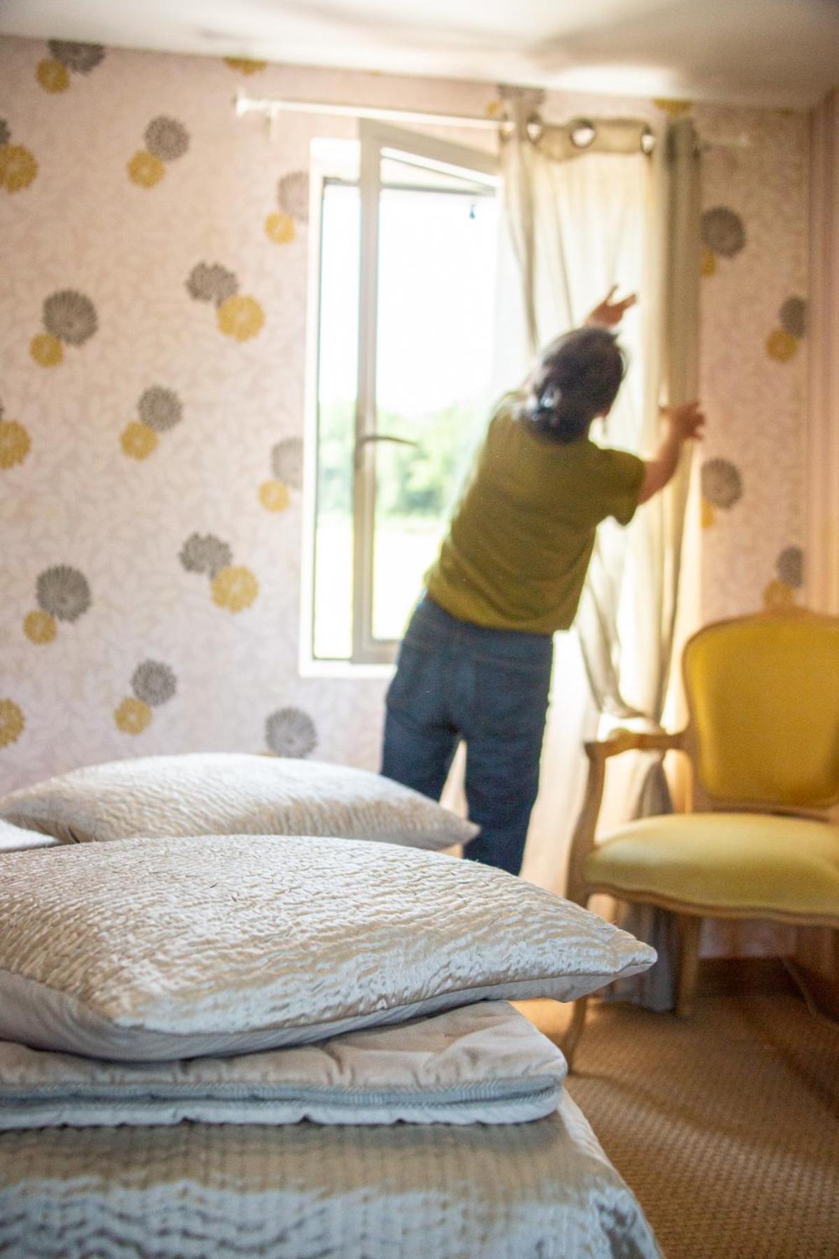 Maison D'Hotes La Maison De Leopold Terrasson エクステリア 写真