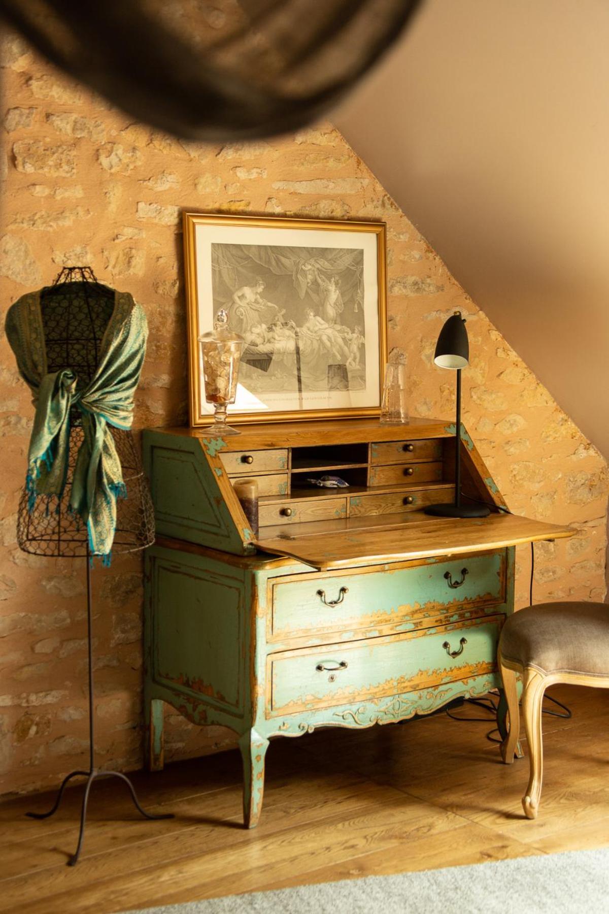 Maison D'Hotes La Maison De Leopold Terrasson エクステリア 写真