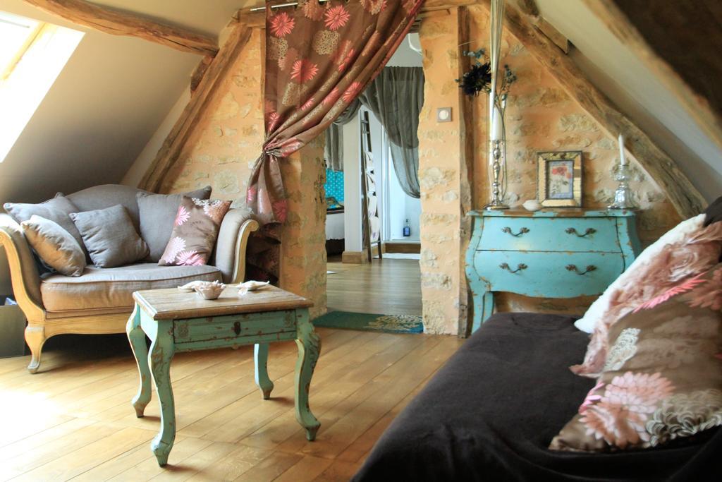 Maison D'Hotes La Maison De Leopold Terrasson エクステリア 写真