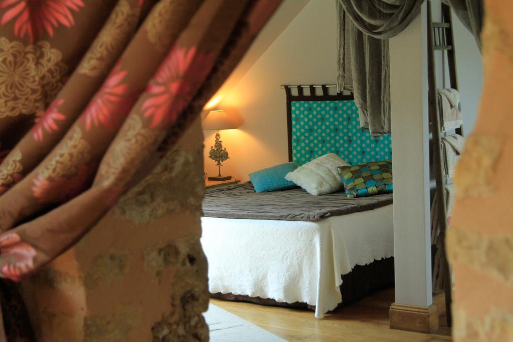 Maison D'Hotes La Maison De Leopold Terrasson エクステリア 写真