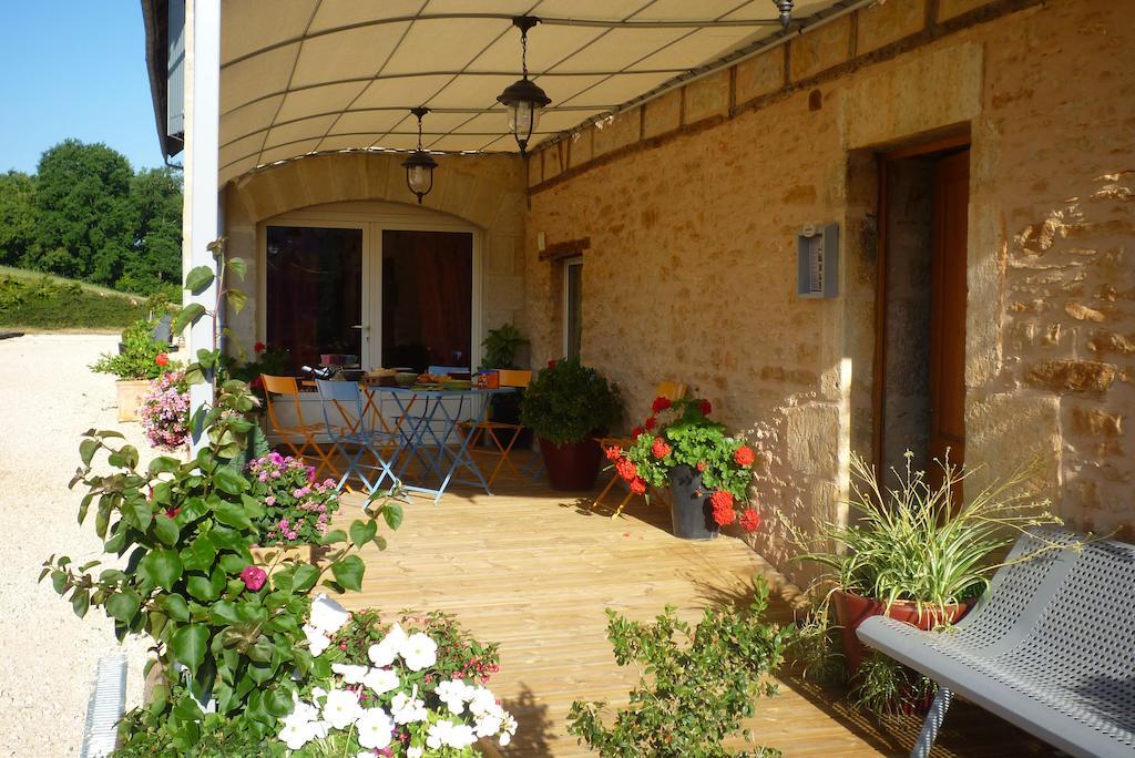 Maison D'Hotes La Maison De Leopold Terrasson エクステリア 写真